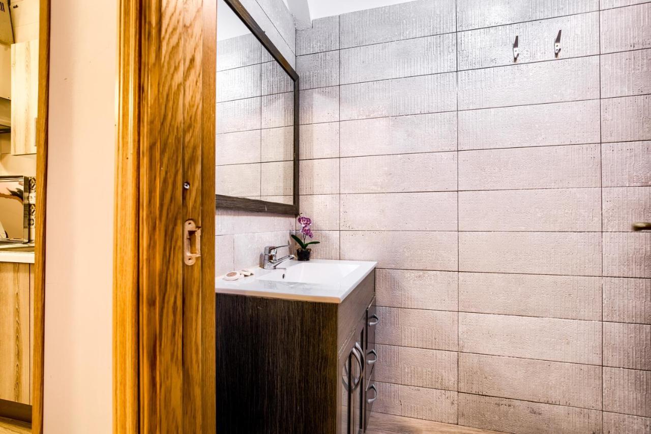 Charming Tirso De Molina I Apartment Madrid Ngoại thất bức ảnh