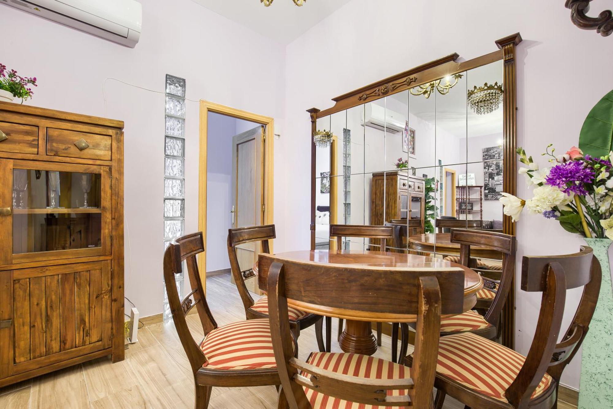 Charming Tirso De Molina I Apartment Madrid Ngoại thất bức ảnh